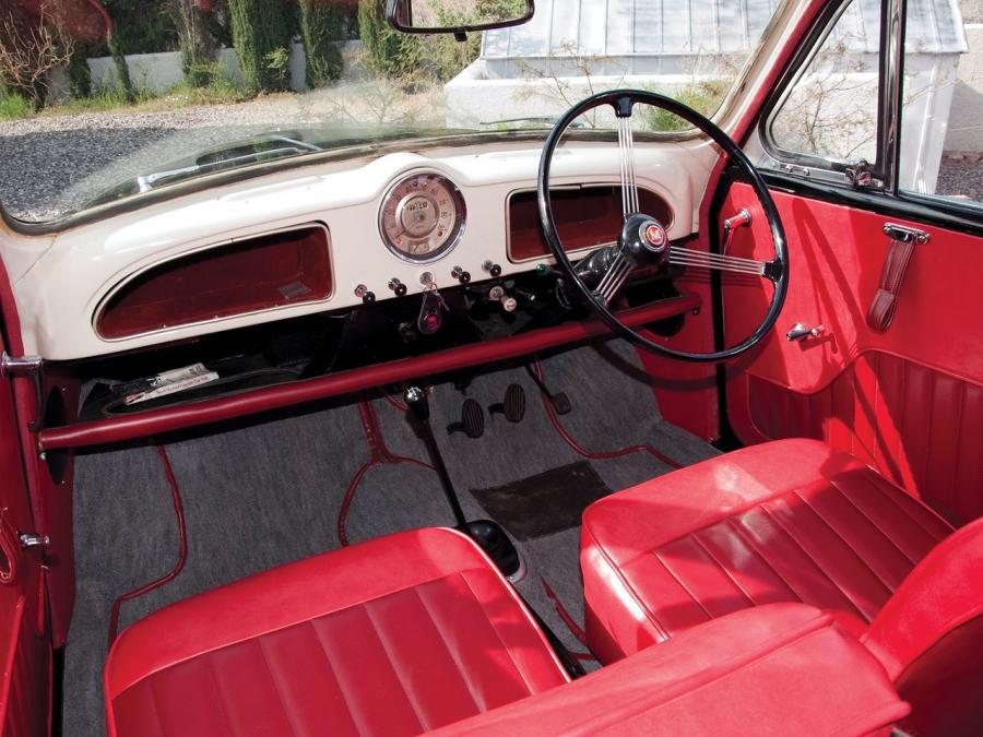 Торпедо Morris Minor 1000 Traveller 1956 года  (фото 22 из 33)